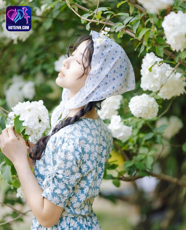 Ai Han Star Chinese Livestream Hot51: Khám Phá Sức Hút Đặc Biệt Của Ứng Dụng Livestream Nổi Tiếng. Charming girl and adorable. 5 - Hot51 Ai Han-hotlive