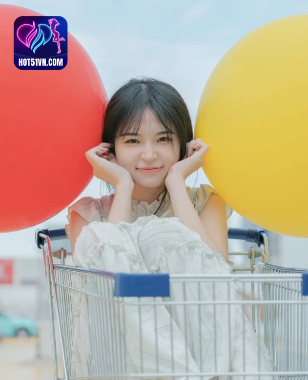 Xia Nian Yi: Khi Sự Thú Vị Gặp Gỡ Công Nghệ - Tìm Hiểu Về Ứng Dụng YYLive, App QQ Live, và MMLive Show Gorgeous and charming girl 7 - Hot51 Xia Nian Yi-hotlive51