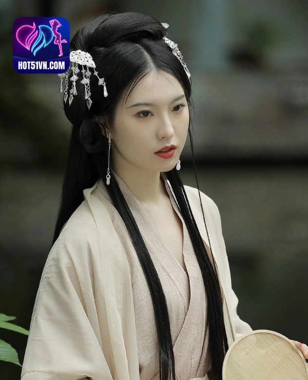 Xin Xin Zi Chinese Livestream Hot51: Tải Ứng Dụng MMLive iOS, HotLive51 Mod, 24h Live VIP, Beautiful and Pretty Girl. 4 - Hot51 Xin Xin Zi-hotlive