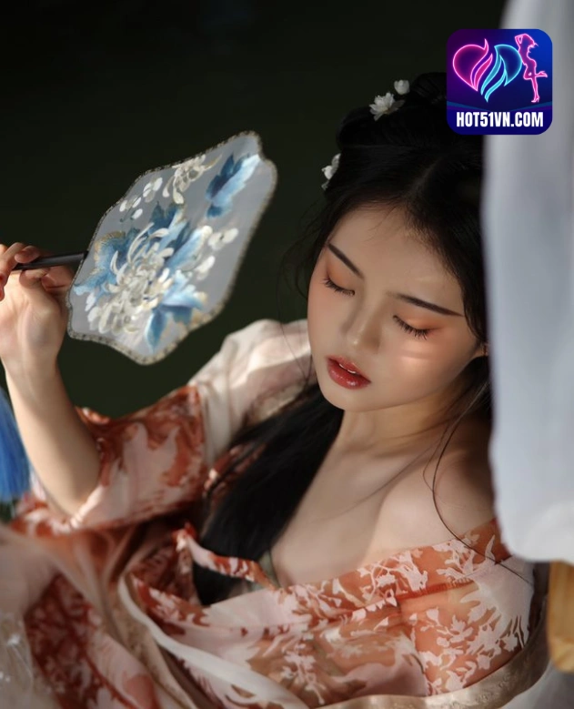 Hấp Dẫn Với "Tu Ya Chinese Livestream Hot51": Bí Mật Của Ứng Dụng QQLiv và MMLive Download, Beautiful and charming girl. 2 - Hot51 Tu Ya-hotlive