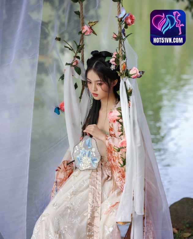 Hấp Dẫn Với "Tu Ya Chinese Livestream Hot51": Bí Mật Của Ứng Dụng QQLiv và MMLive Download, Beautiful and charming girl. 6 - Hot51 Tu Ya-hotlive