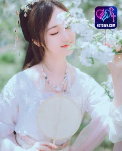 Read more about the article Ling Xiao Chinese Livestream Hot51: Ẩm Thực Livestream Nổi Tiếng và Bí Mật Của Ứng Dụng, Beautiful and charming girl.