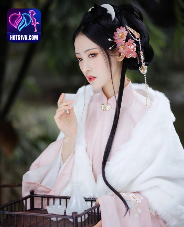 Lin Nai Sự Phát Triển Nổi Bật của 840mm Live: Khám Phá Hot51 - Nền Tảng Livestream Trung Quốc Đang Làm Mưa Làm Gió Beautiful Girl. 2 - Hot51 Lin Nai-hotlive