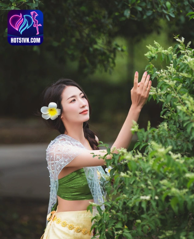 Li Mi Chinese Livestream Hot51: Nền Tảng Giải Trí Trực Tuyến Đỉnh Cao và Cách Tải Ứng Dụng QQ Live, YY Live, QQ Live Mod, 849MM Live, Beautiful and charming girl. 7 - Hot51 Li Mi-hotlive51