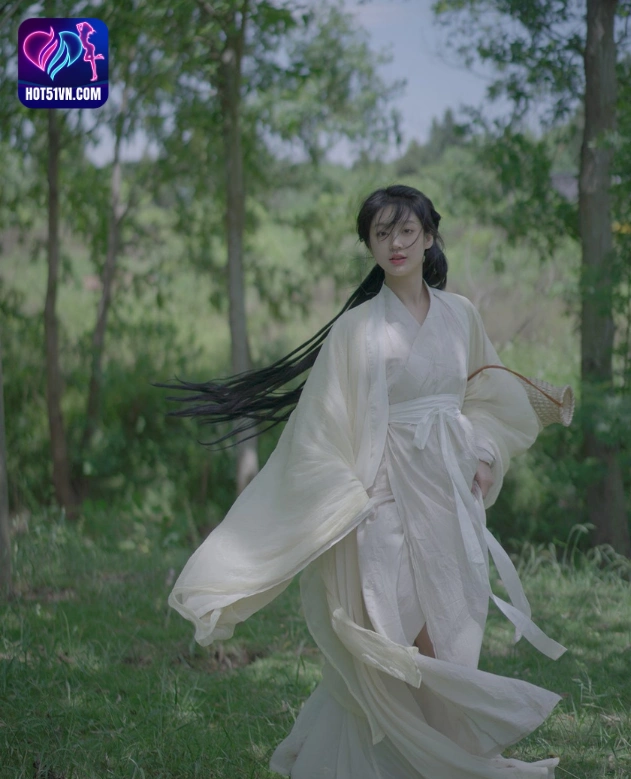 Khám Phá Yin He San Star Trên Nền Tảng Livestream Trung Quốc Hot51: Trải Nghiệm Độc Đáo và Sôi Động Beautiful girl live show. 4 - Hot51 Yin He San-hot51