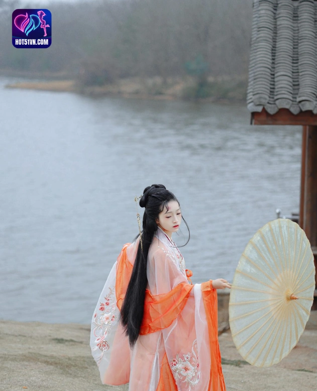 Đánh giá chi tiết Jun Yin Lan Star Chinese Livestream Hot51: Tải QQ Live, Mod QQLive và MMLive Mod beautiful girl. 4 - Hot51 Jun Yin Lan-hot51