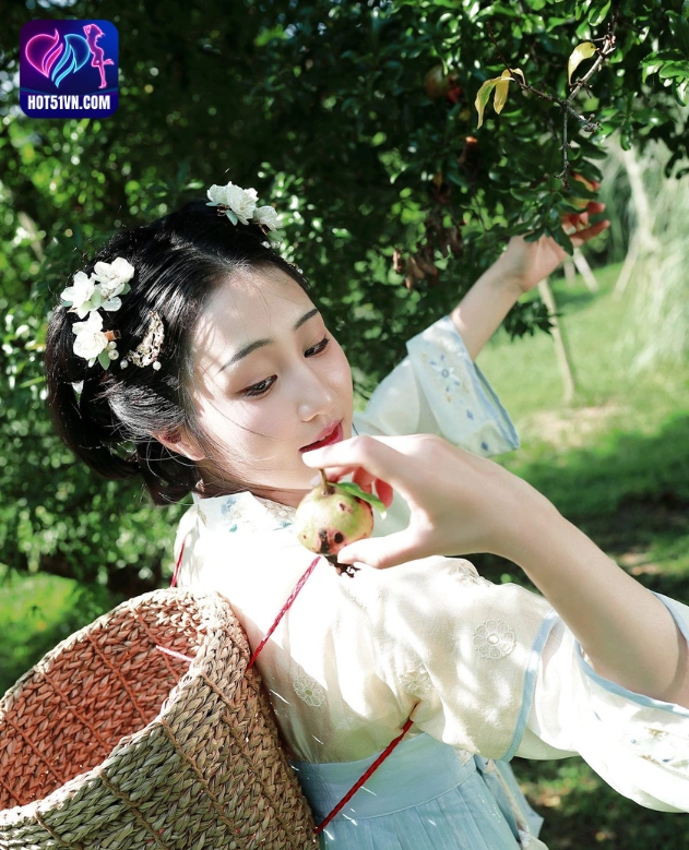 Khám Phá Sức Hút của Cha Xiao Tu Star Trên Ứng Dụng HotLive One và App MMLive Beautiful girl. 4 - Hot51 Cha Xiao Tu-hot51