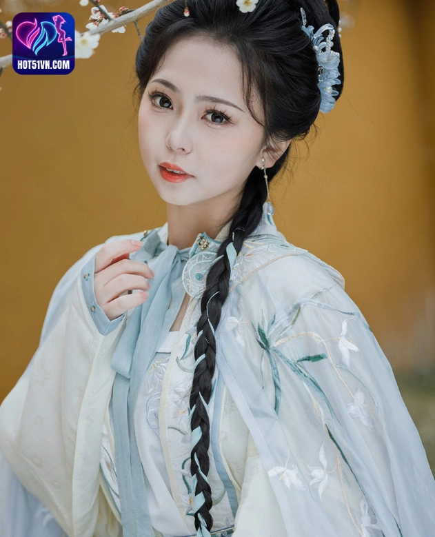 Qian Mo Hong Chen: Ngôi Sao Livestream Trung Quốc Nổi Bật Trên Hot51 Beautiful girl live show. 2 - Hot51 Qian Mo Hong Chen-hot51