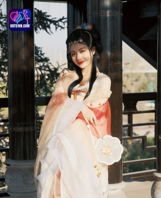 Chun Hua Star Chinese Livestream Hot51 Adorable Girl 2 - Hot51 Chun Hua-hot51