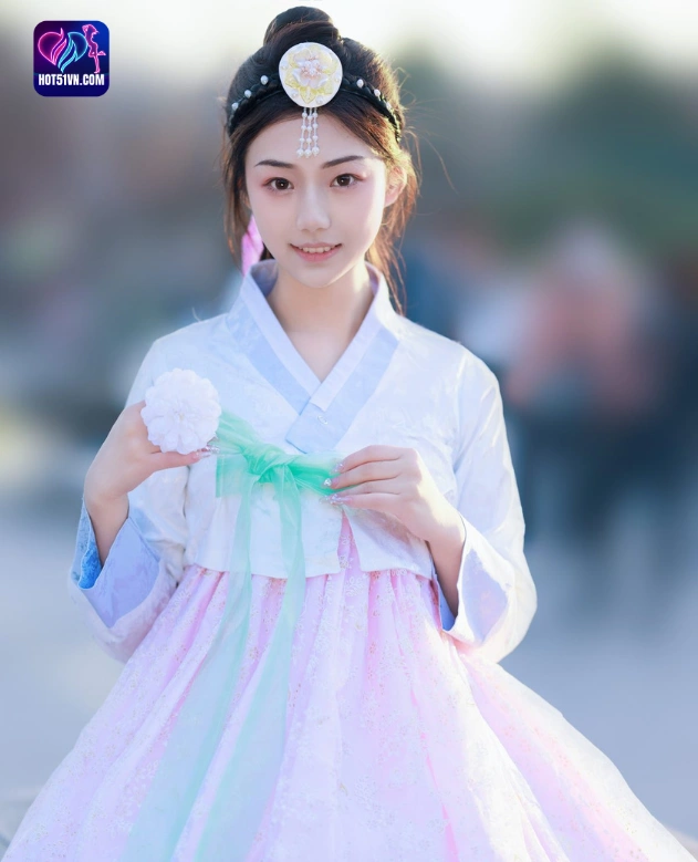 Zhou Xun Star Chinese super Livestream Hot51: Từ MMLive Đến Các Nền Tảng Livestream Nổi Bật 2 - Hot51 Zhou Xun-hot51