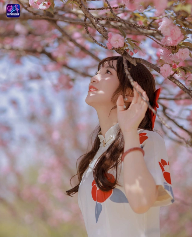 Xiao Fang Fang-hot51